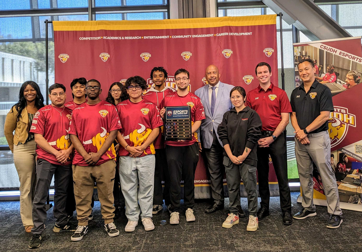 CSUDH esports team players and administrators